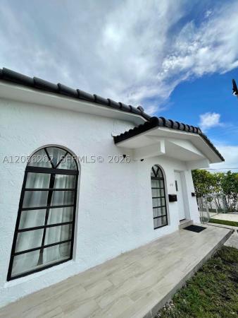 Town Of Hialeah, 1097 E 1st Ave, Hialeah, Florida 33010, image 2