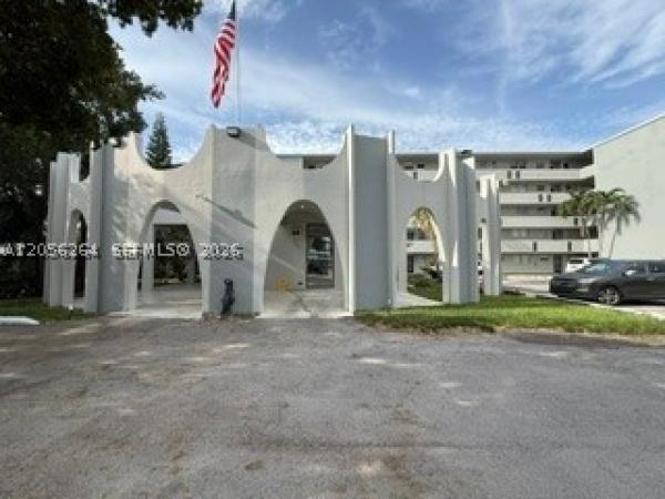 1700 NE 191st St #510, Unincorporated Dade County, Florida 33179, image 3