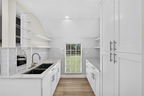 14843 SW 152nd Ter, Unincorporated Dade County, Florida 33187, image 2