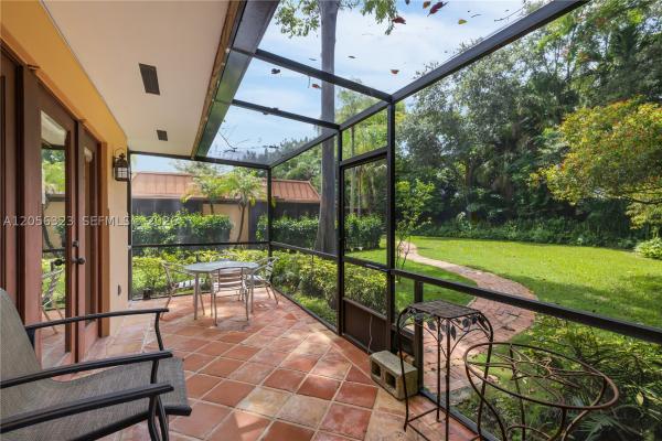 10520 SW 124th St, Unincorporated Dade County, Florida 33176, image 2