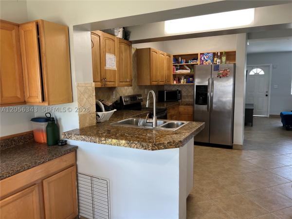 Pompano Beach Highlands, 1885 NE 53rd St, Pompano Beach, Florida 33064, image 3