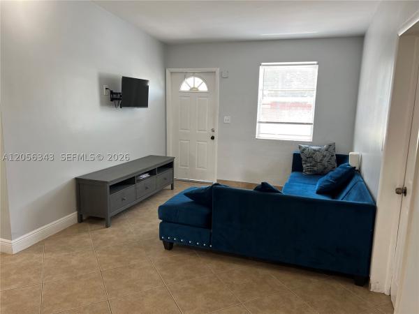Pompano Beach Highlands, 1885 NE 53rd St, Pompano Beach, Florida 33064, image 2