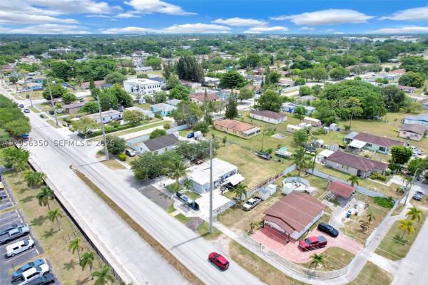 17821 SW 107th Ave, Unincorporated Dade County, Florida 33157, image 1