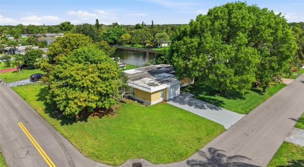 Vanguard Village 15, Tamarac, Florida 33321, image 3