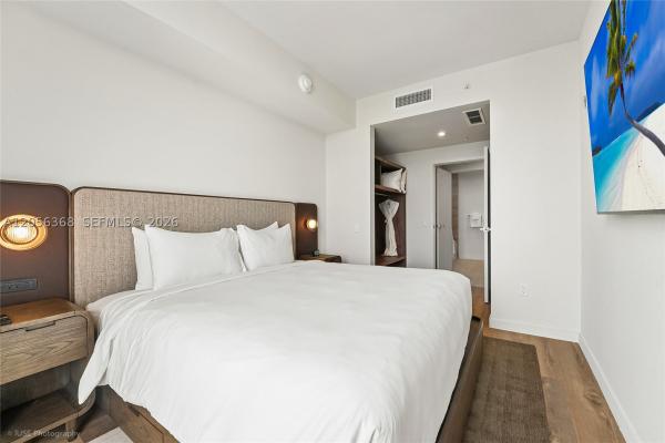 1611 SW 2nd Ave #1007, Miami, Florida 33129, image 2