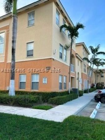 10012 NW 7th St #216, Unincorporated Dade County, Florida 33172, image 1