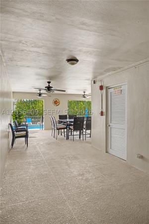Admiral Farragut, 6815 Edgewater Dr #201, Coral Gables, Florida 33133, image 2