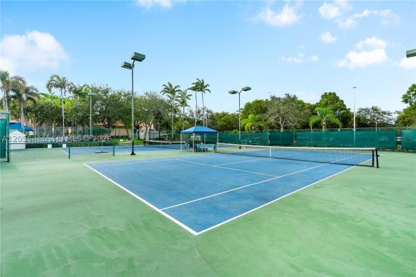 Heron Cay, 1032 NW 139th Ter, Pembroke Pines, Florida 33028, image 3
