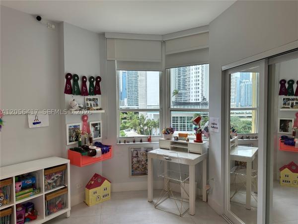 One Tequesta Point, 888 Brickell Key Dr #700, Miami, Florida 33131, image 1