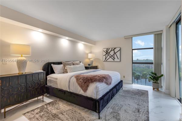 Waterview 1, 20505 E Country Club Dr #532, Aventura, Florida 33180, image 2