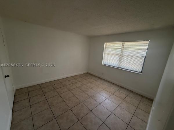 Middle River Terrace, 1132 NE 5th Ave #1-2, Fort Lauderdale, Florida 33304, image 3