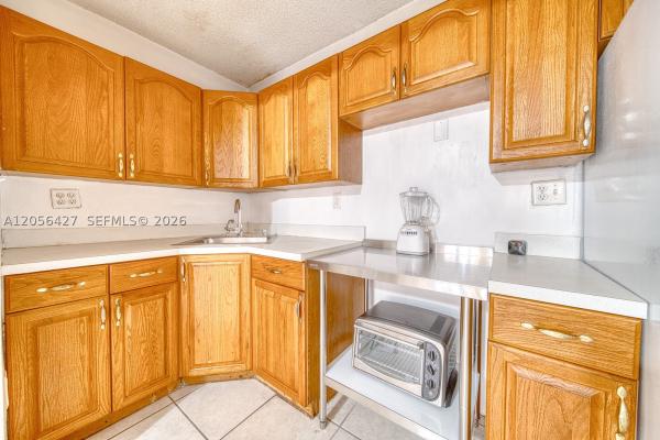 6335 SW 31st St, Unincorporated Dade County, Florida 33155, image 1