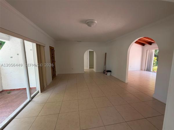 Coral Gables Country Club, 1540 Dorado Ave, Coral Gables, Florida 33146, image 3