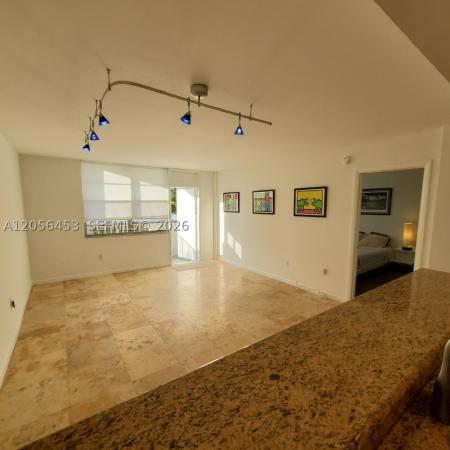 James Central Towers, 245 18th St #403, Miami Beach, Florida 33139, image 2