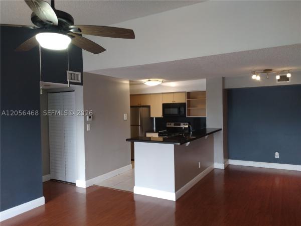 Hollywood Parc, 570 S Park Rd #35-6, Hollywood, Florida 33021, image 3