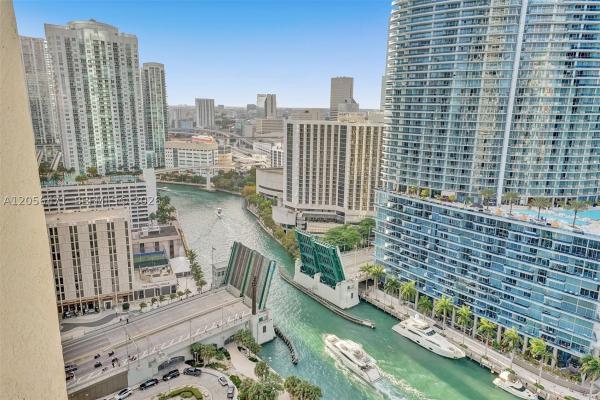 Icon Brickell Tower 1, 475 Brickell Ave #2708, Miami, Florida 33131, image 1