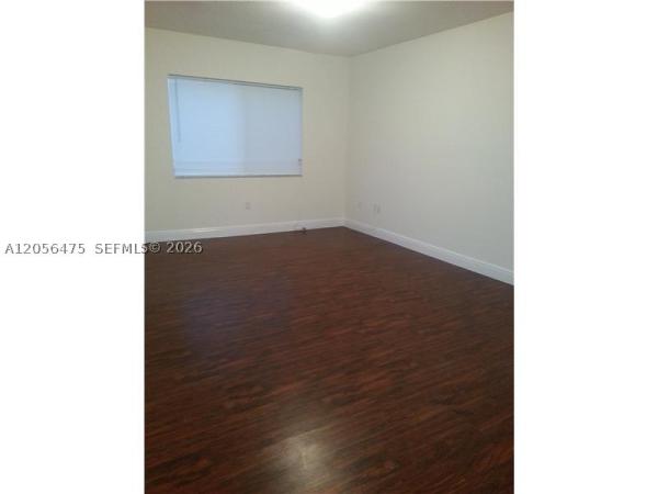 Fairgreen, 2880 Pine Tree Dr #7, Miami Beach, Florida 33140, image 2