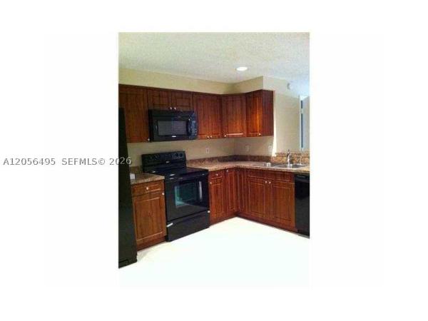 San Sebastian, 1621 Barcelona Way #6-32, Weston, Florida 33327, image 2