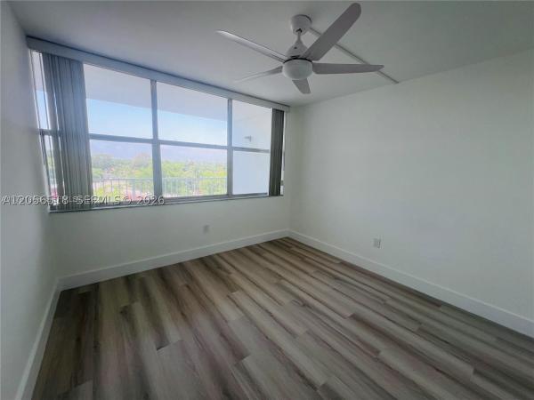 1200 NE Miami Gardens Dr #501W, Unincorporated Dade County, Florida 33179, image 3
