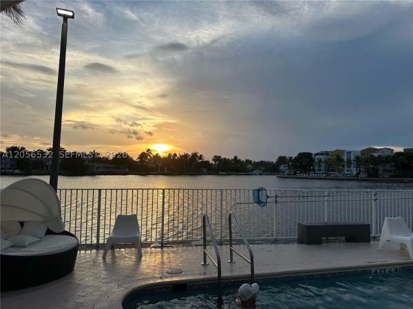 La Rive Gauche, 5880 Collins Ave #703, Miami Beach, Florida 33140, image 2