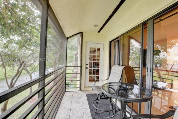 South Lake At Dos Lagos, 16 Via De Casas Sur #201, Boynton Beach, Florida 33426, image 3