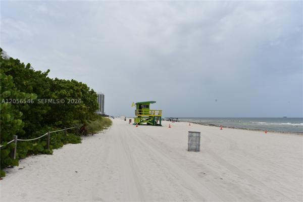 Oceanside Plaza, 5555 Collins Ave #8K, Miami Beach, Florida 33140, image 2