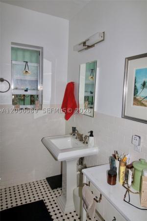 Federal Way, 510 NE 72nd St, Miami, Florida 33138, image 2
