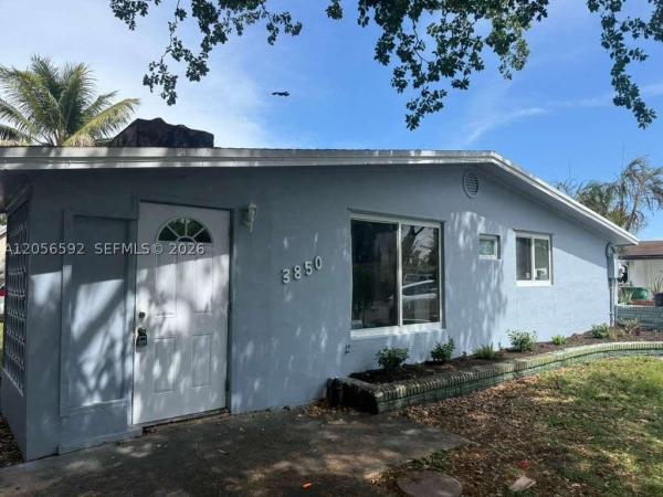 Playland Village, 3850 SW 59th Ter, Davie, Florida 33314, image 2