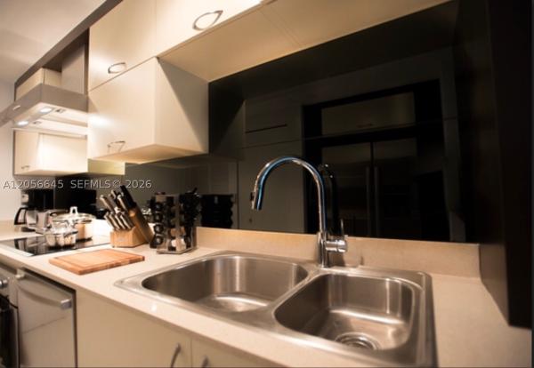 Park Villas, 2130 Park Ave #TH-6 EAST, Miami Beach, Florida 33139, image 2