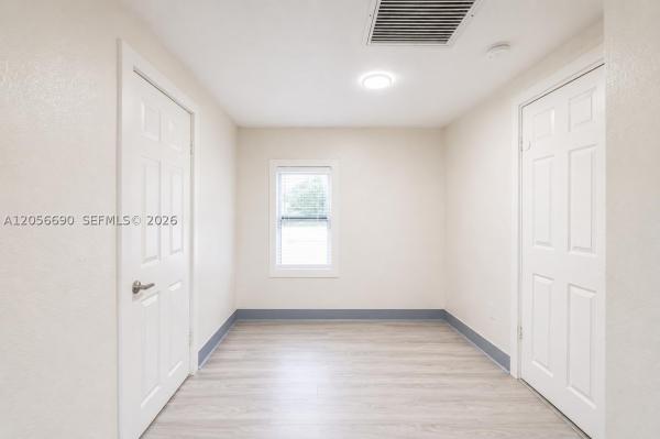 1296 NW 72nd St, Unincorporated Dade County, Florida 33147, image 1