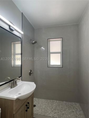 South Middle River, 1420 NE 1st Ave, Fort Lauderdale, Florida 33304, image 1