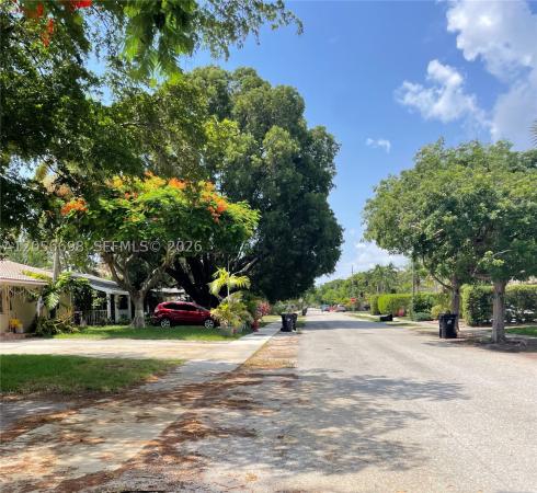 South Middle River, 1420 NE 1st Ave, Fort Lauderdale, Florida 33304, image 2