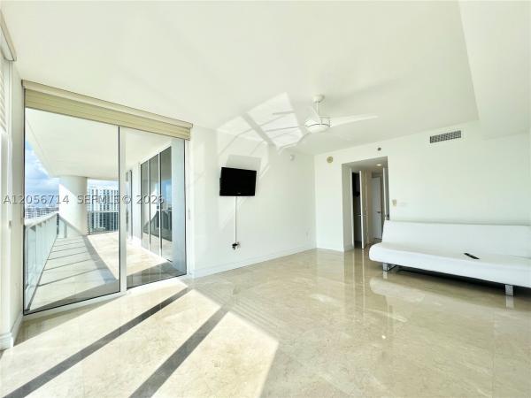 Beach Club 1, 1850 S Ocean Dr #2204, Hallandale Beach, Florida 33009, image 2