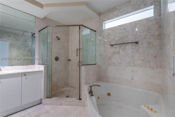 Carbonell, 901 Brickell Key Blvd #3004, Miami, Florida 33131, image 1