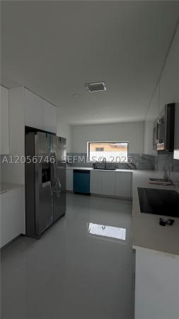 935 SW 72nd Ave, Unincorporated Dade County, Florida 33144, image 3