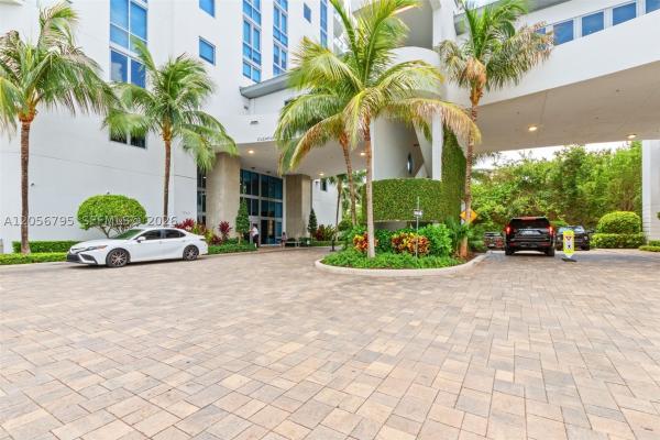 The Reserve At Marina Palms, 17111 Biscayne Blvd #603, North Miami Beach, Florida 33160, image 2