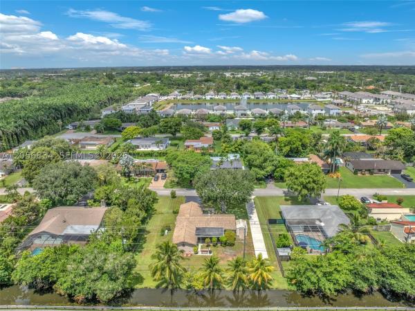 4770 SW 70th Ter, Davie, Florida 33314, image 1