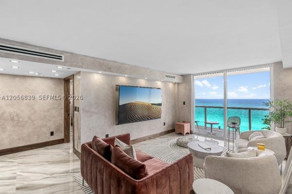 The Royal Club, 2457 Collins Ave #1603, Miami Beach, Florida 33140, image 3