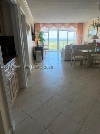 The Pavilion, 5601 Collins Ave #1723, Miami Beach, Florida 33140, image 1