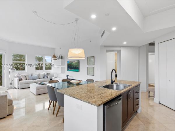 Turnberry Village North Tower, 20000 E Country Club Dr #416, Aventura, Florida 33180, image 2