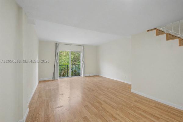 Villas Of Pinecrest, 6709 N Kendall Dr #223, Pinecrest, Florida 33156, image 2