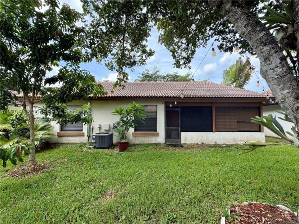 Patio Homes 2 At Country Isles, 2136 Austin, Weston, Florida 33326, image 3