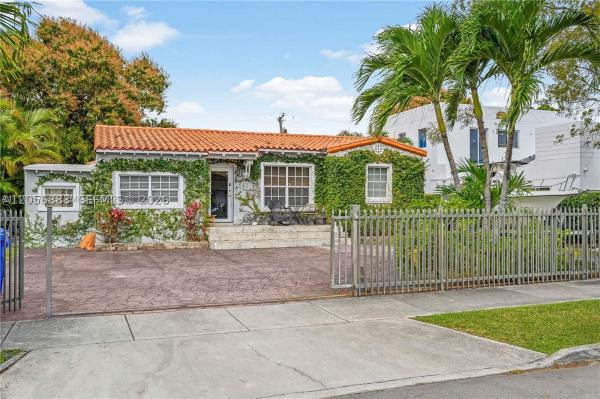 New Silver Crest, 2427 SW 12th St, Miami, Florida 33135, image 1