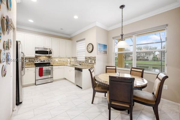 Greystone, 7841 Jewelwood Dr, Boynton Beach, Florida 33437, image 3