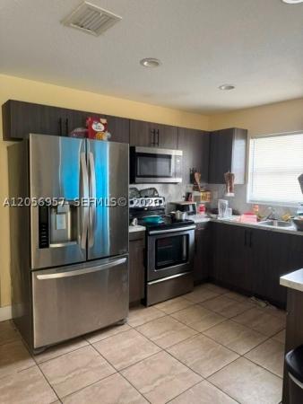 678 NW 14th St, Florida City, Florida 33034, image 2
