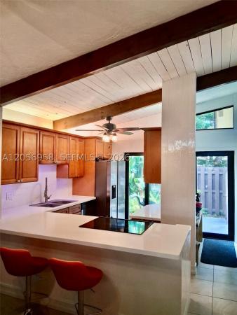 151 Essex Rd #4-30, Hollywood, Florida 33024, image 2