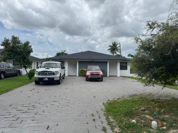 Rockwood, 634 NW 12th St, Florida City, Florida 33034, image 1