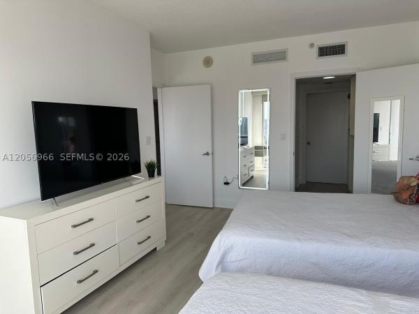 Opera Tower, 1750 N Bayshore Dr #2914, Miami, Florida 33132, image 2