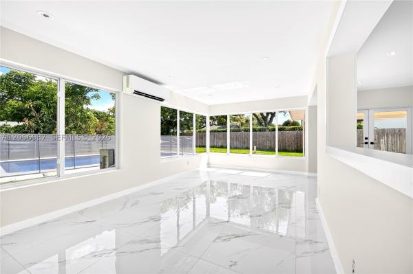 Lawn Acres, 5715 Jackson St, Hollywood, Florida 33023, image 3