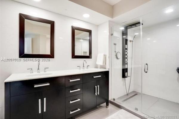 Oceania 4, 16400 Collins Ave #1942, Sunny Isles Beach, Florida 33160, image 1